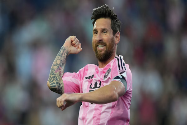 Los dos goles en 9 minutos de Messi en Inter Miami-New England Revolution