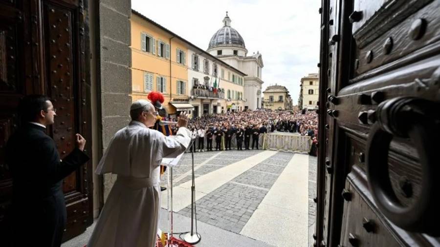 El papa León XIV llamó a rechazar la guerra y rezar por sus víctimas