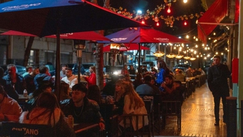 Se viene el Día del Amigo y ya hay un 30% de reservas en corredores gastronómicos