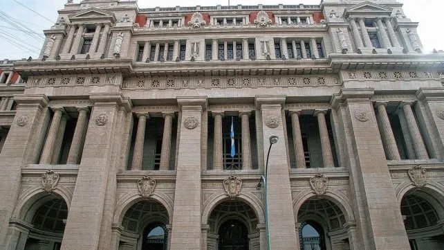 Deuda de Nación: Santa Fe rechazó la propuesta por no ser conveniente a los intereses provinciales 