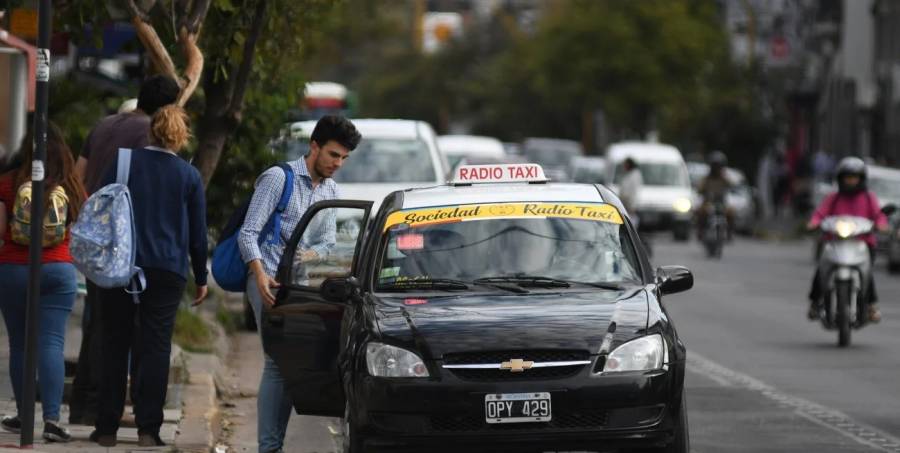 Este sábado aumenta la tarifa de taxis y remises