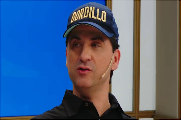 La desopilante historia de cómo nació el Oficial Gordillo