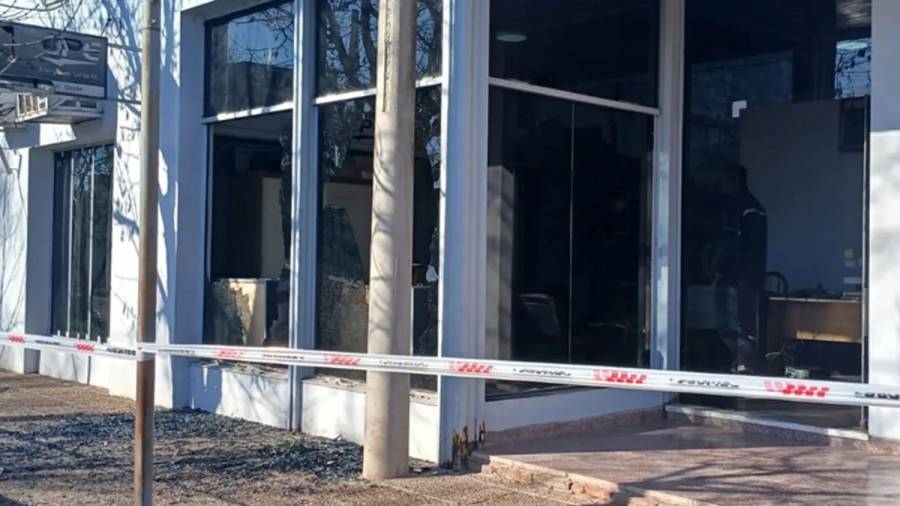 Repudio de Luz y Fuerza tras el ataque en la EPE San Jorge