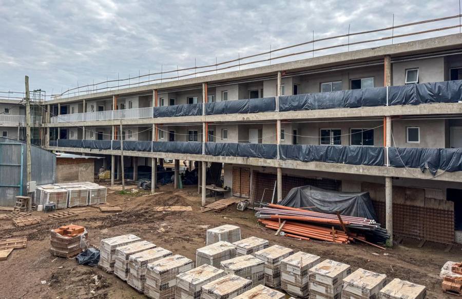 En Villa Setúbal, la provincia continúa con la construcción de 54 viviendas