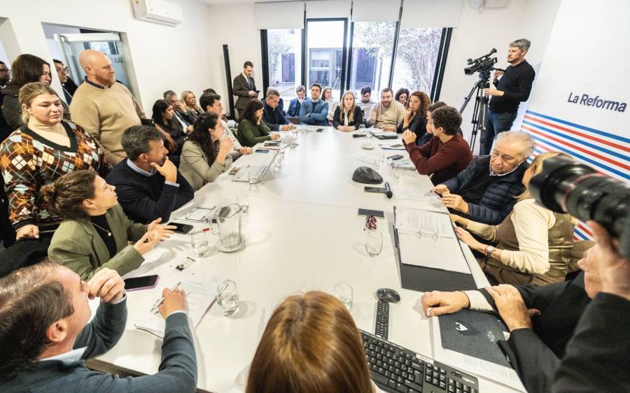 La Comisión de Declaraciones, Derechos y Garantías comenzó con su actividad