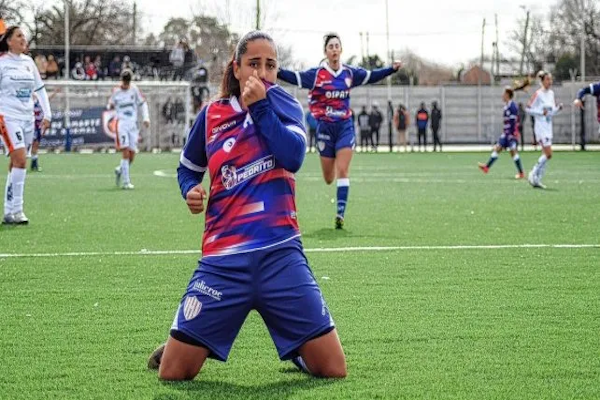 Femenino: Unión superó a Estrellas del Sur y sigue lider