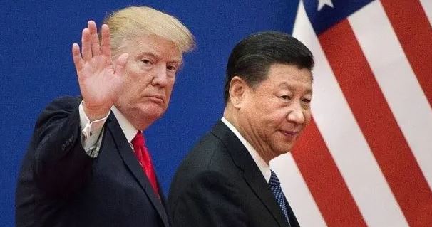 Donald Trump aseguró que recibió una invitación para reunirse con Xi Jinping, en medio de las tensiones arancelarias