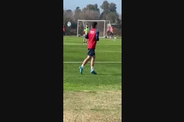 Jerónimo Dómina trabaja solo y sigue sin renovar en Unión