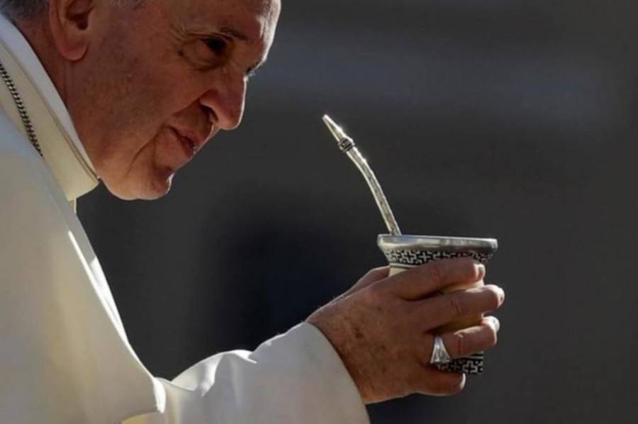 Homenaje al Papa Francisco en el Colegio Inmaculada