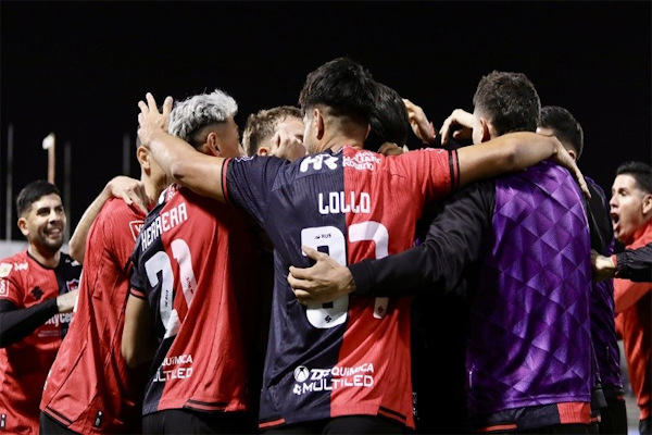 Copa Argentina: Newell ´s sufrió pero derrotó a Atlético Tucumán