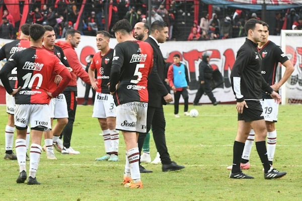 Zona B: lo que le queda a Colón y sus rivales  por mantener la categoría