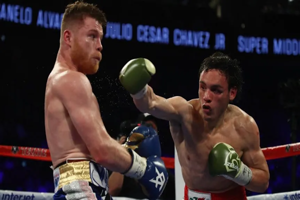 El boxeador Julio César Chávez quedó preso en Sonora
