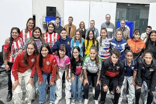Copa Túnel Subfluvial femenina: se presentó la primera edición