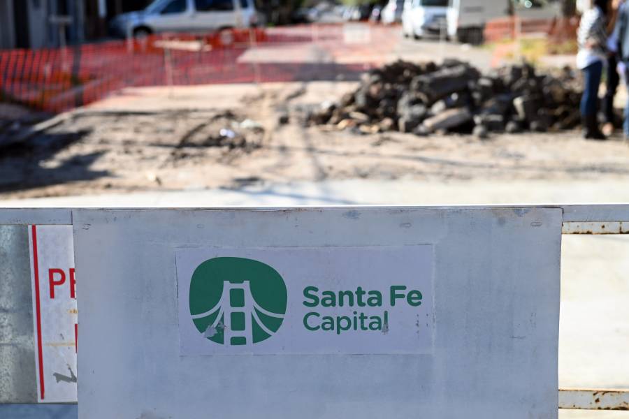 Desde Candioti hasta Pompeya: trabajos de bacheo y ripiado para esta semana