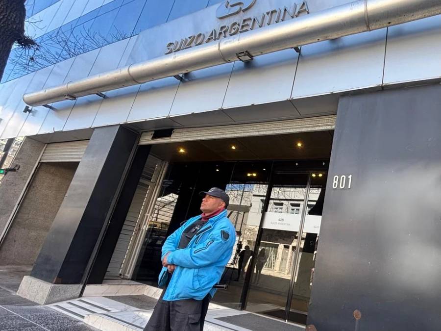Casanello ordenó nuevos allanamientos a la sede de Andis y la Droguería Suizo Argentina