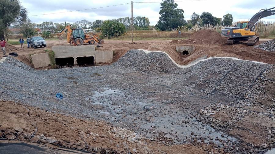 Pullaro tras las intensas lluvias: “La obra pública salvó de la inundación a la provincia de Santa Fe”