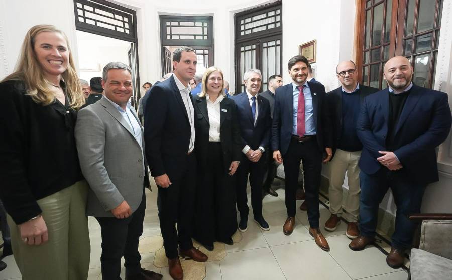 Pullaro: “La única manera de que Argentina salga adelante es con un acuerdo productivo que consolide nuestra industria”