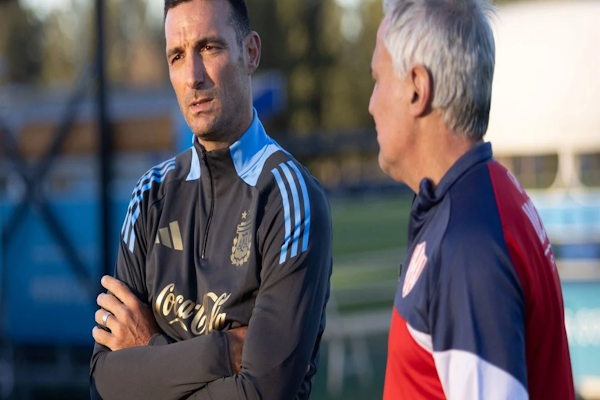 Scaloni habló de su charla con el plantel de Unión y elogió a Madelón
