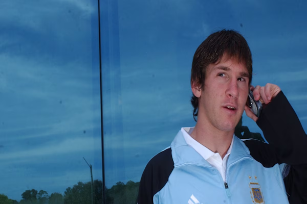 5 historias mínimas de Messi en sus primeros tiempos en la Selección