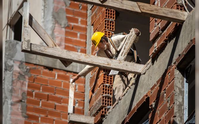 Fuerte caída de la venta de insumos para la construcción en agosto
