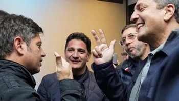 Contundente victoria de Fuerza Patria sobre LLA por más de 13 puntos: 46,9 a 33,8