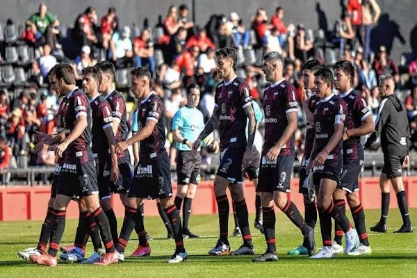 Sorpresiva ausencia entre los citados por Colón