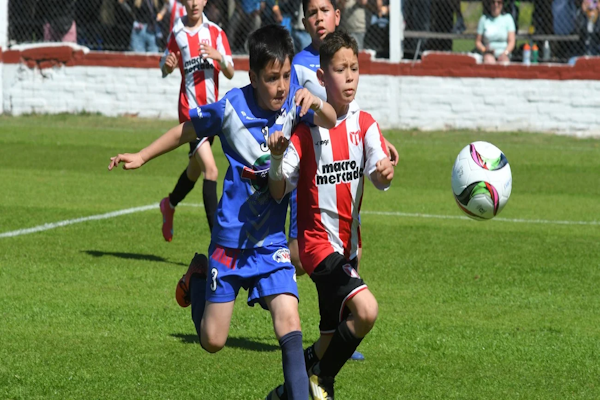 Unión arrancó la edición 2025 del torneo Diego Barisone