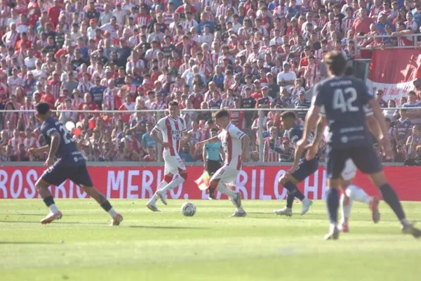 A Unión le cuesta más jugando en el 15 de Abril
