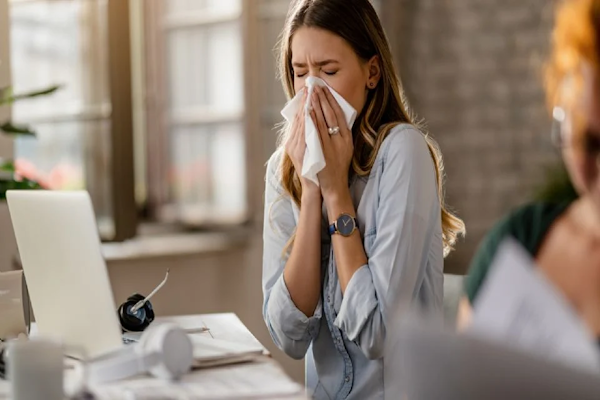 Primavera y alergias: alimentos que pueden ayudar con los síntomas