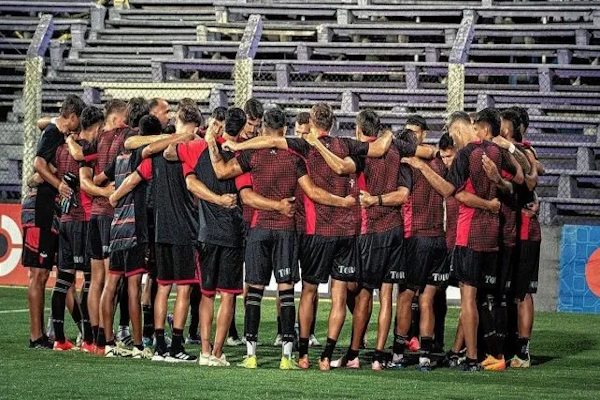 La situación contractual de los jugadores de Colón