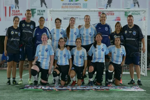 Las Murciélagas se consagraron bicampeonas del mundo