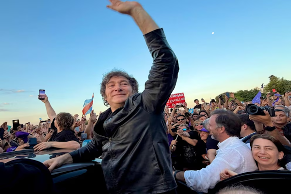 En campaña: Milei viaja a Santiago del Estero y Tucumán