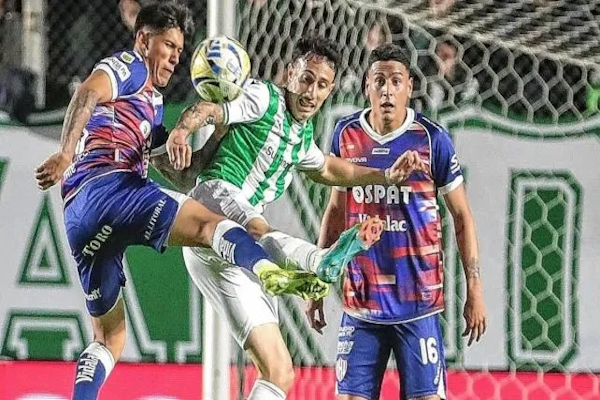 Unión se hace fuerte ante los grandes y cae con los iguales