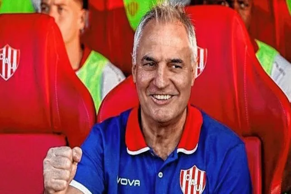 Madelón satisfecho con el equipo tras la victoria ante Defensa