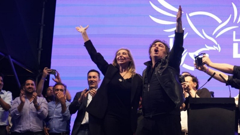Javier Milei cerró la campaña en Rosario: 