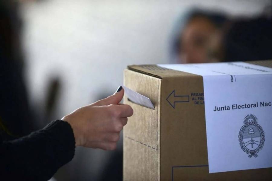 Crisis de participación en la provincia de Santa Fe: el 37% del electorado no fue a votar y los nulos duplicaron a los blancos