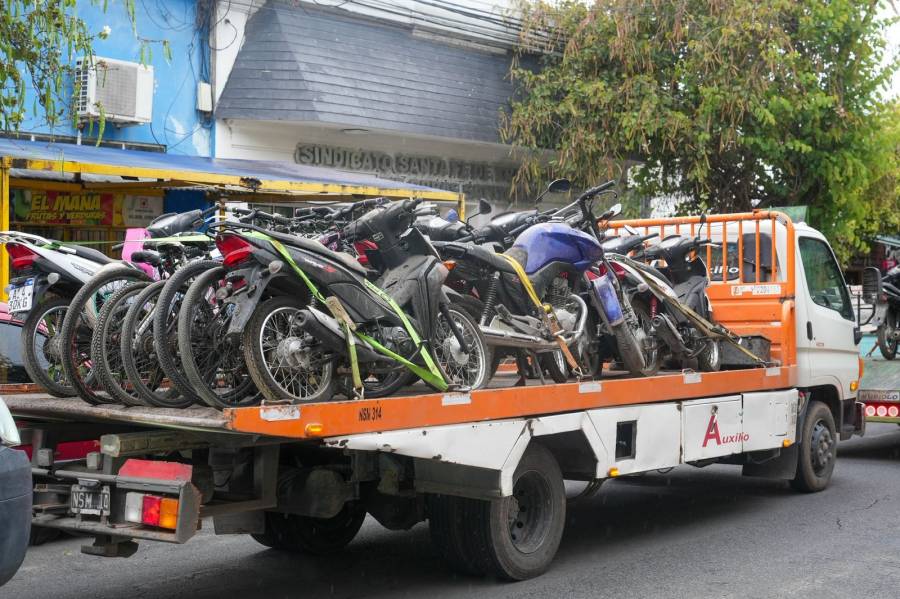 Provincia retiró 200 motos, 100 bicicletas y 30 automóviles de la Comisaría 3ª de Santa Fe 