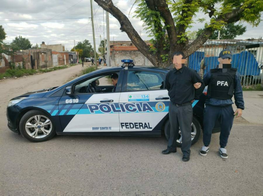 Detuvieron a un sujeto que roció con nafta a su pareja