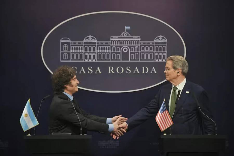 Scott Bessent anuncia nueva visita a la Argentina tras el triunfo de Javier Milei en las elecciones