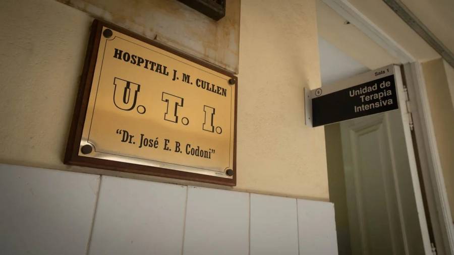 Cómo sigue el hombre trasladado con quemaduras graves tras el incendio de una casa