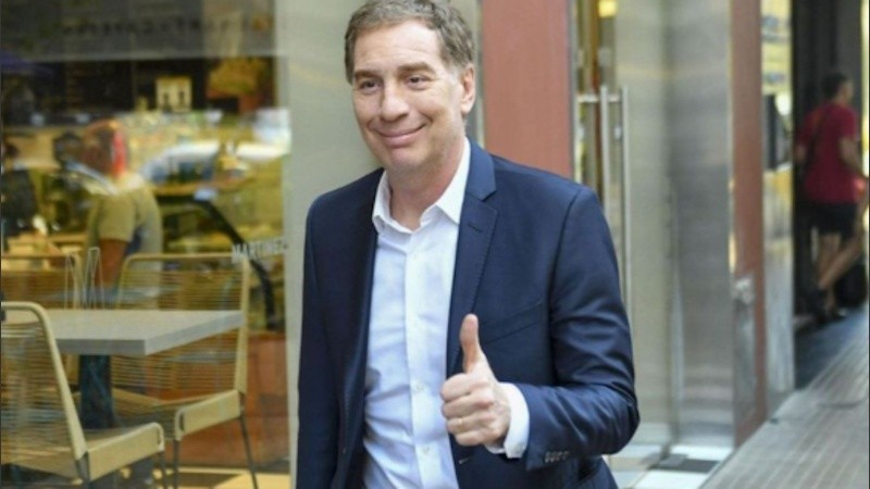 Santilli va por la reforma laboral y le marca la cancha a los gobernadores