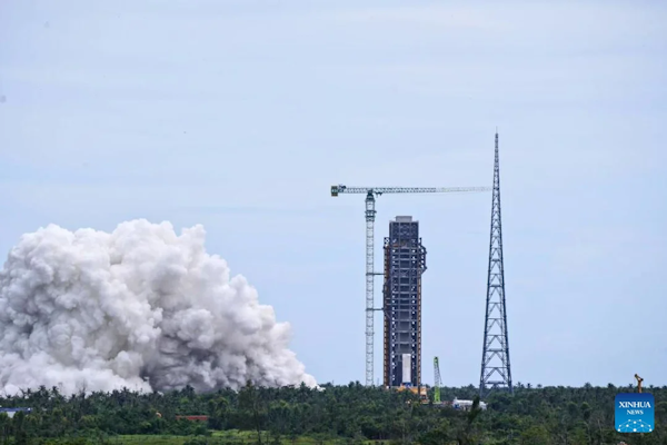 China busca llevar astronautas a la Luna en 2030