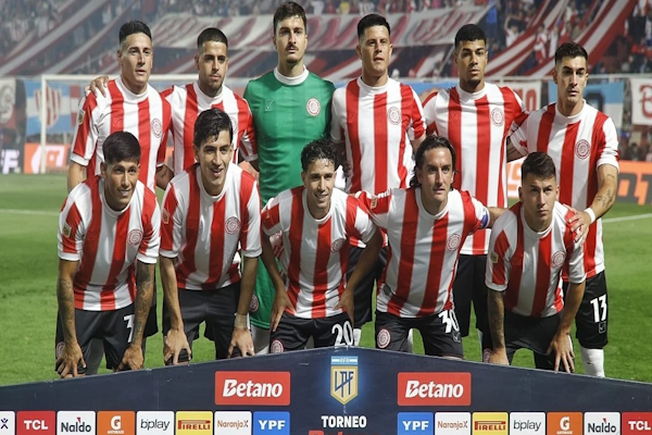 Unión a los playoffs: empató Barracas y cayó Banfield