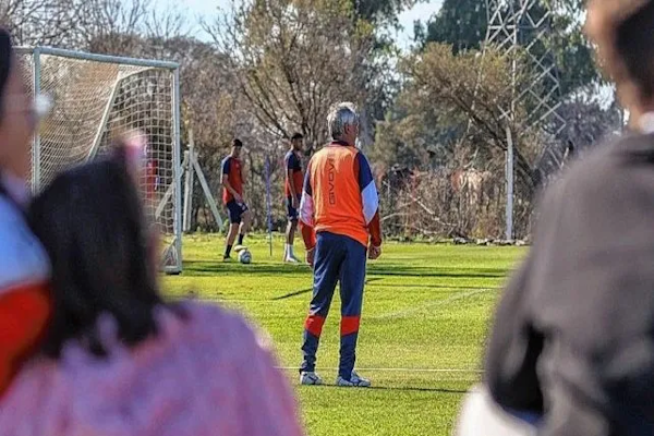 Unión se concentra en Belgrano con una baja clave