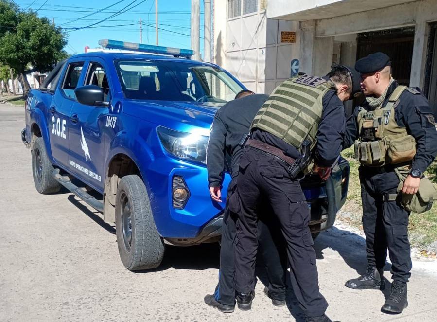 La Policía incautó 44 armas y secuestró 259 vehículos en el mes de octubre en el departamento La Capital