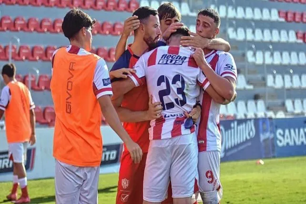 La reserva de Unión ganó por penales a Atlético Tucumán y está en playoffs