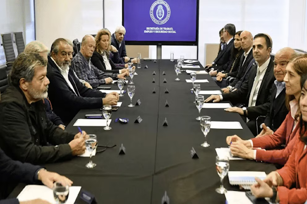 Las 10 propuestas de la reforma laboral de Milei