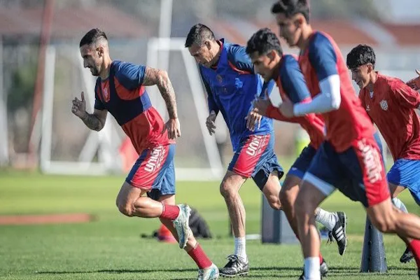 Los jugadores de Unión que deben volver en diciembre