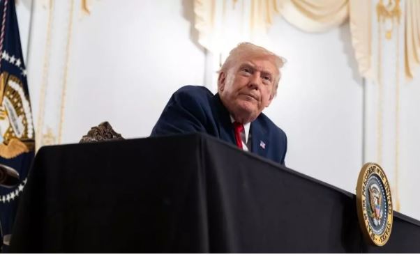 Trump amenaza con iniciar