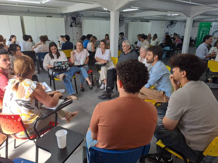 La Municipalidad y la Intendencia de Montevideo realizaron simultáneamente el Taller 